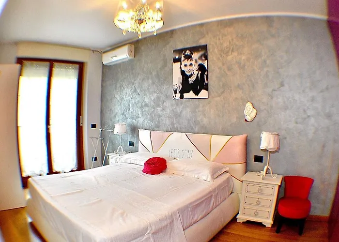 La Maison Rose