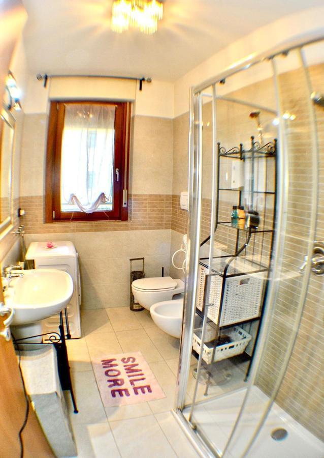 La Maison Rose Apartment *